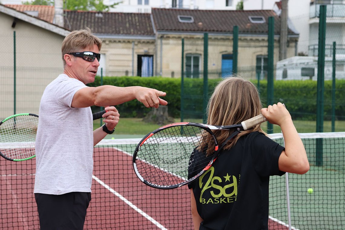 Badminton VS tennis - JSA Bordeaux et Maison de Quartier